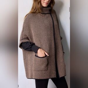 LC LAUREN CONRAD, Black and Brown Herringbone Sweater Cape
